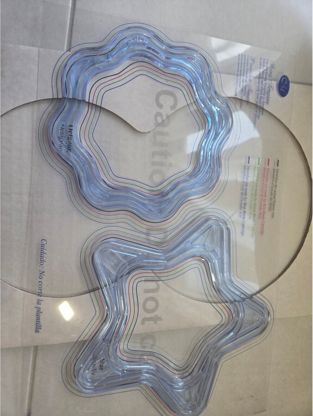 Creative Memories Custom Cutting System Celestial Patterns includes guides